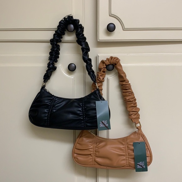 wild fable Handbags - NWT 90s style mini purse